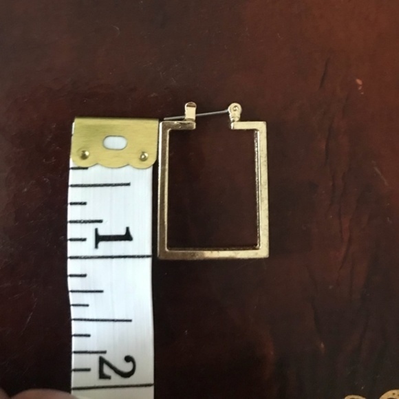 Gold Rectangular Hoop Earrings - Picture 5 of 5